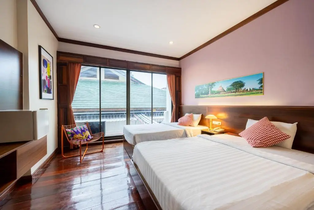 Deluxe Triple Room
